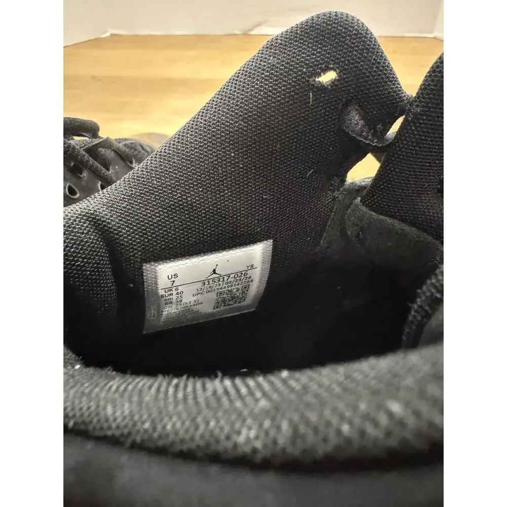 Size 7 - Air Jordan B'Loyal Black and Red in Box Light Wear